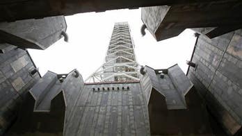 NASA's $1B tower is leaning