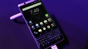 BlackBerry to Facebook: You stole our messaging technology
