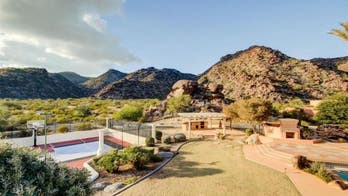 What's Going on With Hall of Famer Rickey Henderson in Phoenix?