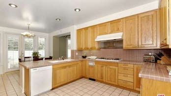 Lakers Legend James Worthy Is Selling Los Angeles Home