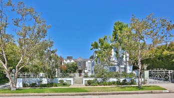 Tom Hanks and Rita Wilson Selling Side-by-Side Properties for $18M