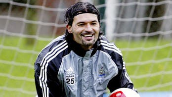 Former Newcastle keeper Pavel Srnicek dies at the age of 47