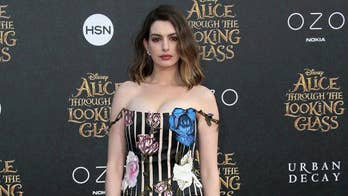 Anne Hathaway apologizes for Kardashian dig