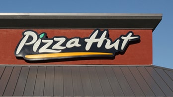 Pizza Hut employee pepper-sprays coworker after argument over toppings