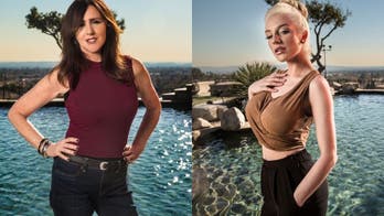 Pregnancy news fuels feud between Courtney Stodden, mom
