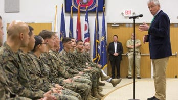 Hagel Visits Female Marines Training for Combat Roles