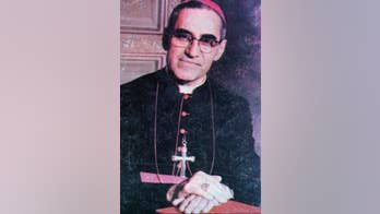 El Salvador: Vatican mulls possible miracle by slain cleric