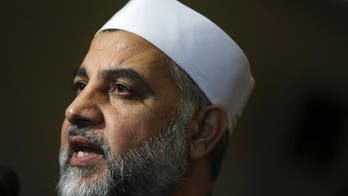 Muslim cleric is in US court fighting against deportation
