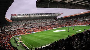 Sporting to close part of stadium because of racial insults