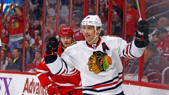 Blackhawks send 3-time Stanley Cup champ Sharp to Stars in 4-player deal that nets Daley