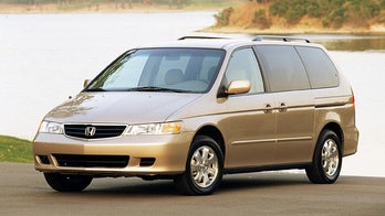 Honda recalling 870,000 vehicles to fix rollaway risk