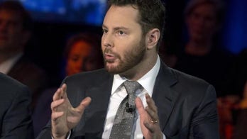 Sean Parker sets up $250 million cancer immunotherapy collaboration