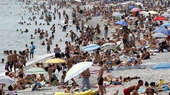 Scientists rehash evidence on sunscreen and skin cancer