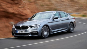 BMW reveals high-tech semi-autonomous 2017 5-Series sedan