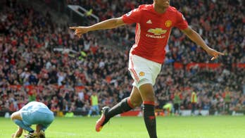 Man United held 1-1 by last-place Stoke in Premier League