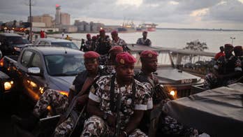 Fresh gunfire in Ivory Coast as officials seek end to mutiny