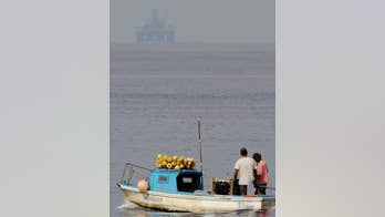 Cuba, US sign deal on oil-spill prevention