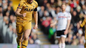 Kane hat trick sends Tottenham into FA Cup quarterfinals