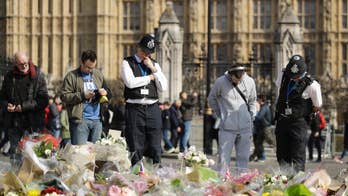 UK police, Muslim youths to link hands to mark London attack