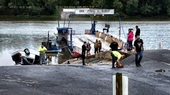 Ferry reopens after man drives car into Potomac River
