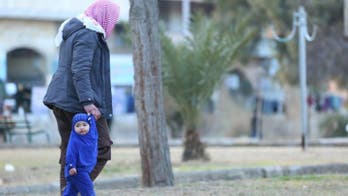 Raqqa residents trapped by militants ahead of assault