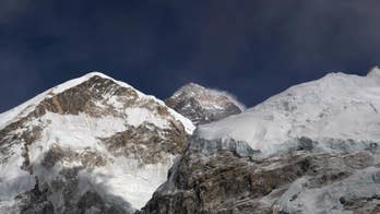 Two US combat amputees climb Mount Everest in less than a week