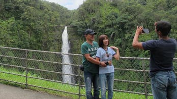 The Latest: Hurricane watch canceled for Hawaii