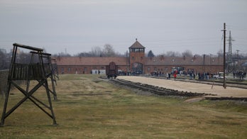 Nazi hunters build virtual reality Auschwitz to help prosecute war criminals