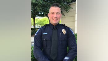 Cop goes above and beyond to help veteran, 75, whose wallet was stolen