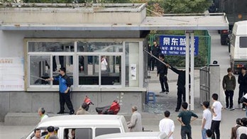 Apple supplier Foxconn closes factory after 2,000-person brawl