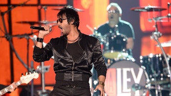 Grammy-winning Chilean rock band, La Ley, reunited after a decade apart, mounts U.S. tour