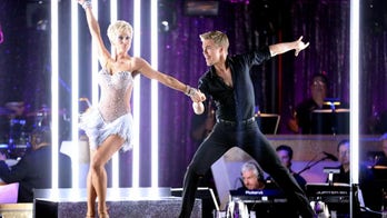 'DWTS' judge draws Twitter outrage after giving Kellie Pickler low score in week 8