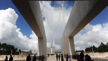 Pope in Fatima to honor simple children who changed church