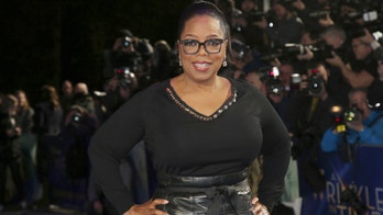 Oprah teams up with Apple to make shows, possibly for video subscription service