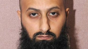 UK pharmacist behind bars for showing ISIS beheading video to schoolchildren