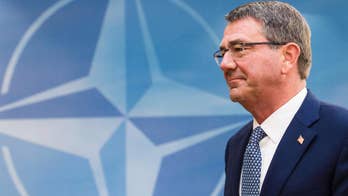 US defense chief: Don't seek repayment of enlistment bonuses