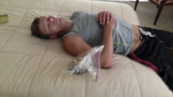 Deputies snap photos of alleged Florida burglar asleep next to stolen jewelry in victim's home