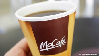 McDonald’s offers free coffee as fast food breakfast war continues