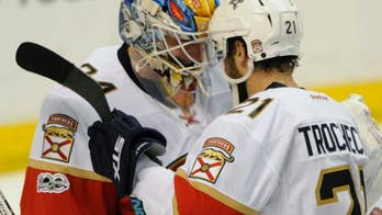 Trocheck's late goal lifts Panthers past Blues, 2-1