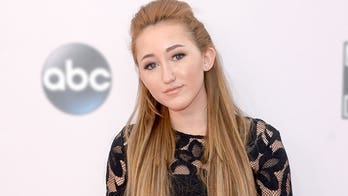 Noah Cyrus makes singing debut with new single 'Make Me (Cry)'