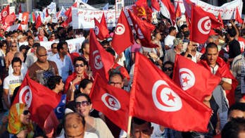 Tunisia economy hobbled by political crisis
