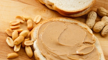 Oral immunotherapy for peanut allergies shows promise, study finds