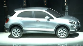 Fiat 500 crossover teased, Jeep version to follow