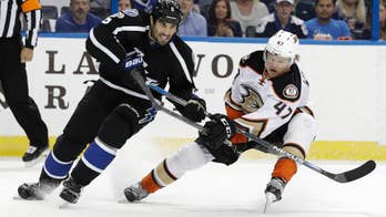 Boyle gets winner in SO, Lightning beat Ducks 3-2