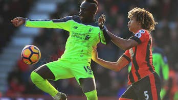 Late errors prove costly for Man United, Liverpool