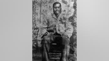 Lynching memorial rises near revered Confederate sites