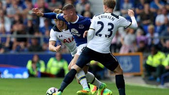 Upset for Leicester, Tottenham draws as EPL season starts