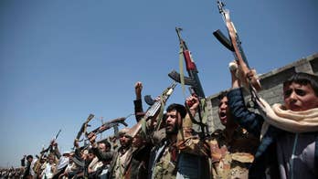 US weighs response to Yemen rebel missile attack on ships