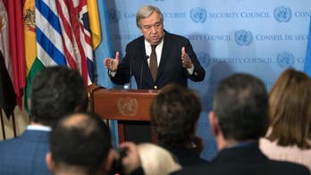 Experts: UN faces test in response to Trump refugee plan