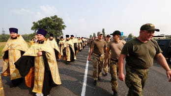 Thousands of Russian Orthodox gather in Kiev despite threats